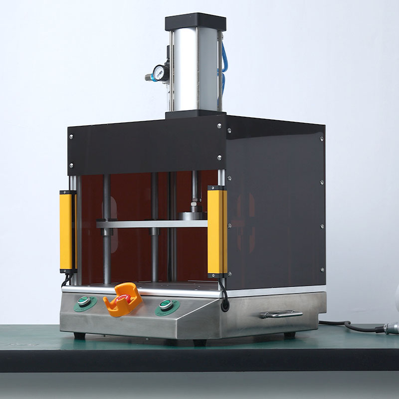 Santa-FeAir tightness test fixture